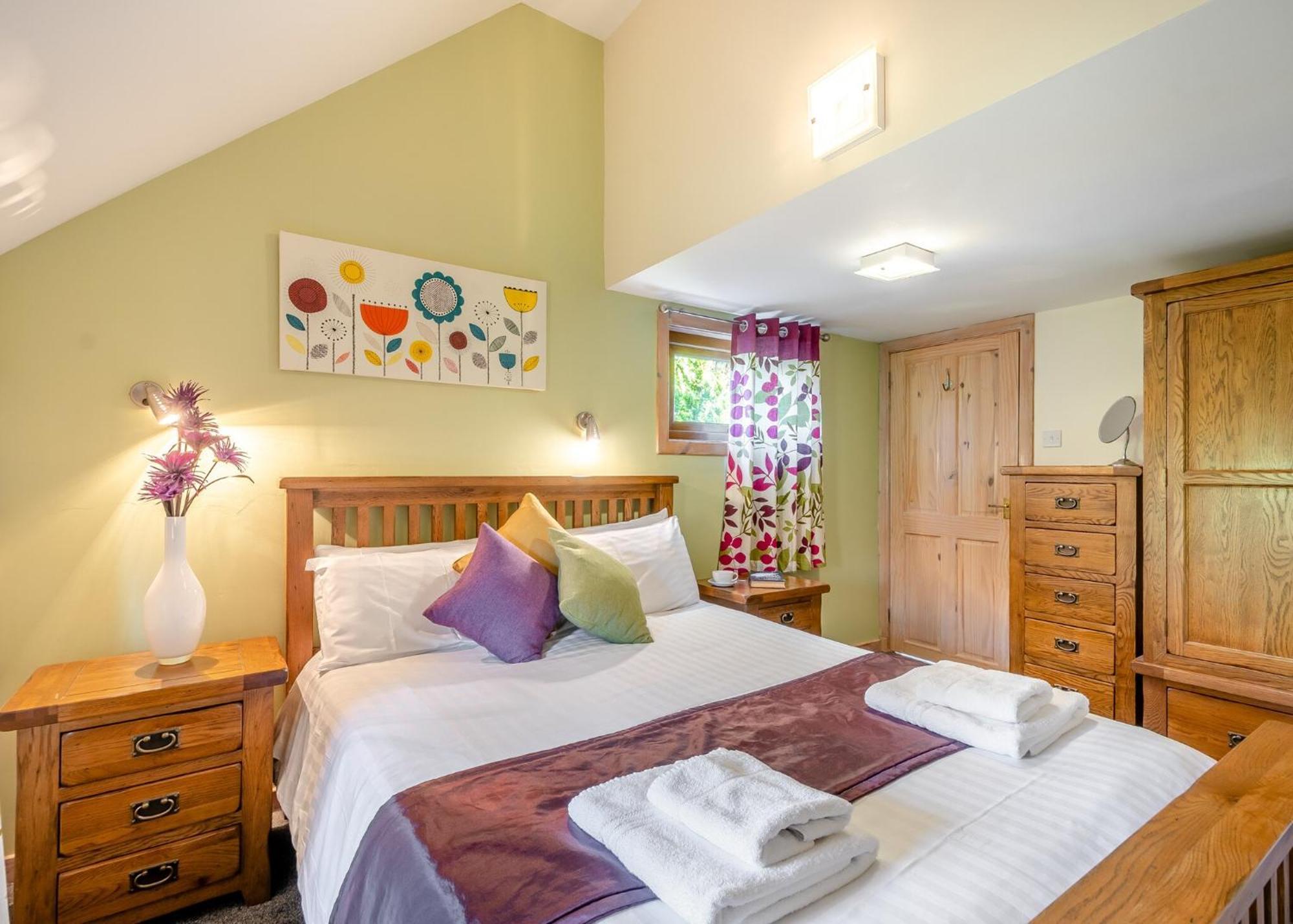Nunland Hillside Lodges Holywood  Εξωτερικό φωτογραφία